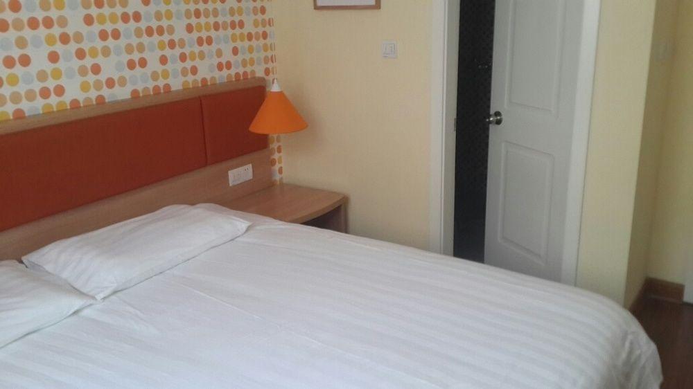 Home Inn Canton Esterno foto