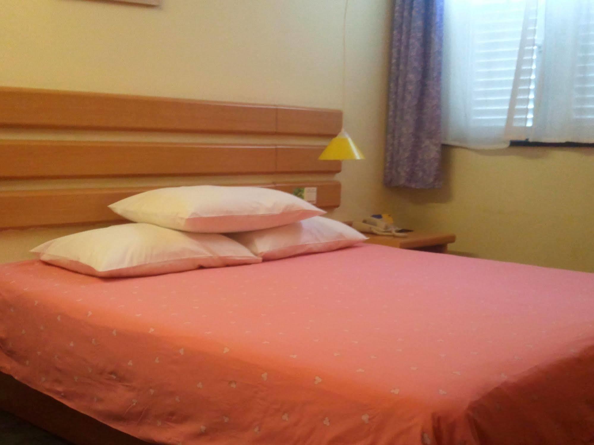 Home Inn Canton Esterno foto